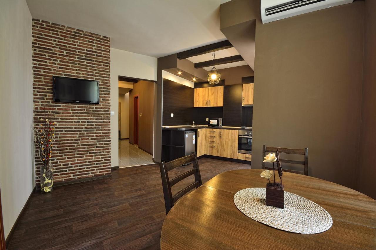 City Art Boutique Apartments Русе Екстериор снимка