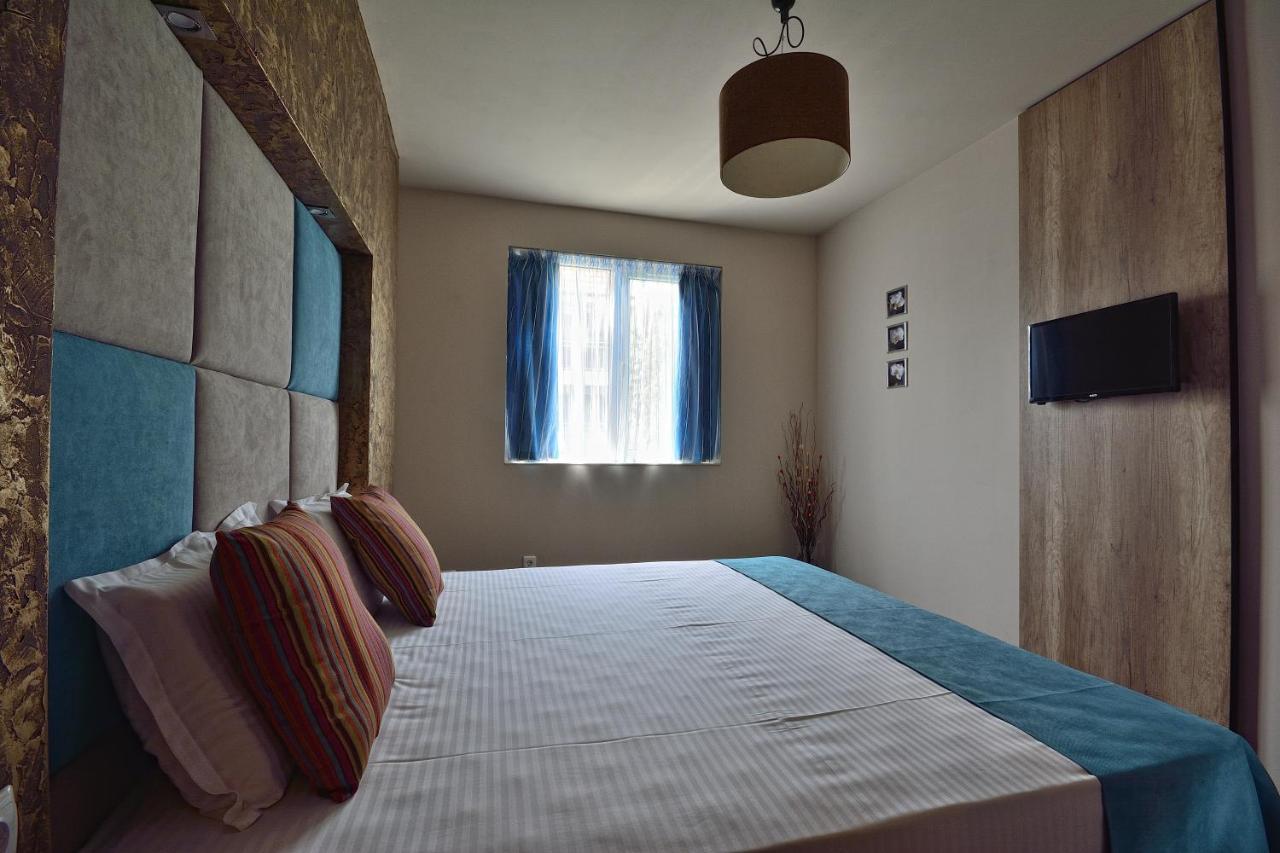 City Art Boutique Apartments Русе Екстериор снимка