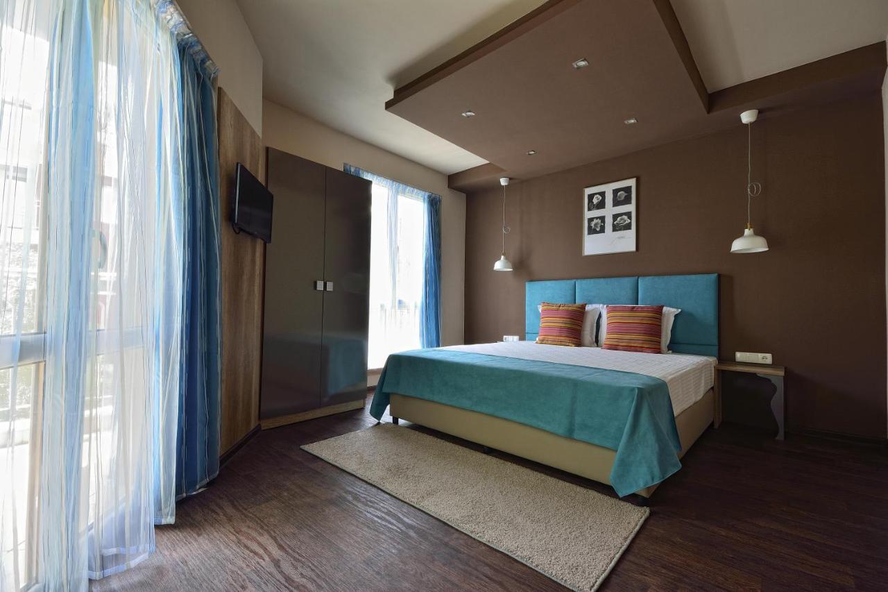 City Art Boutique Apartments Русе Екстериор снимка